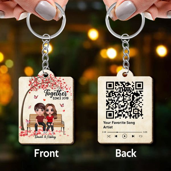 Couple Sitting Under Tree Scannable QR Code Personalized Wooden Keychain Discount - Image 3