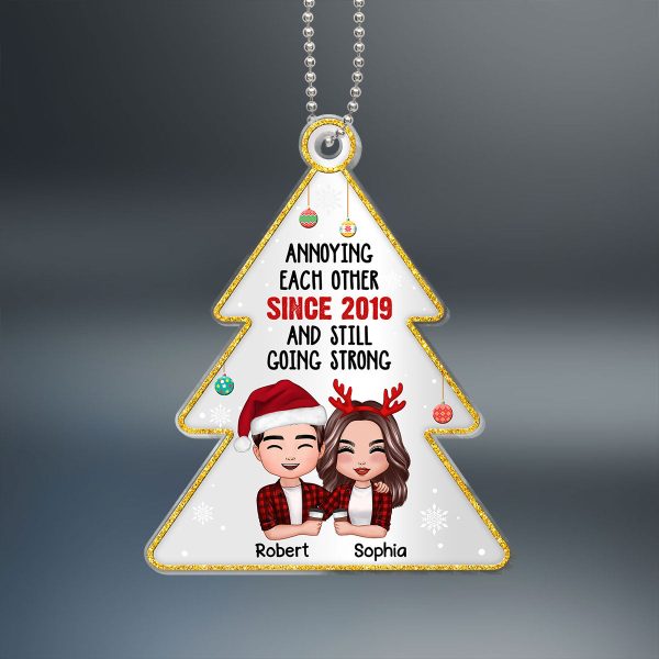 Annoying Each Other Since Doll Couple Hugging Holding Drinks Personalized Christmas Tree Shaped Acrylic Ornament Online - Image 2